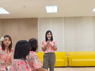 กิจกรรมรดน้ำดำหัว ของสำนักบริการวิชาการและจัดหารายได้